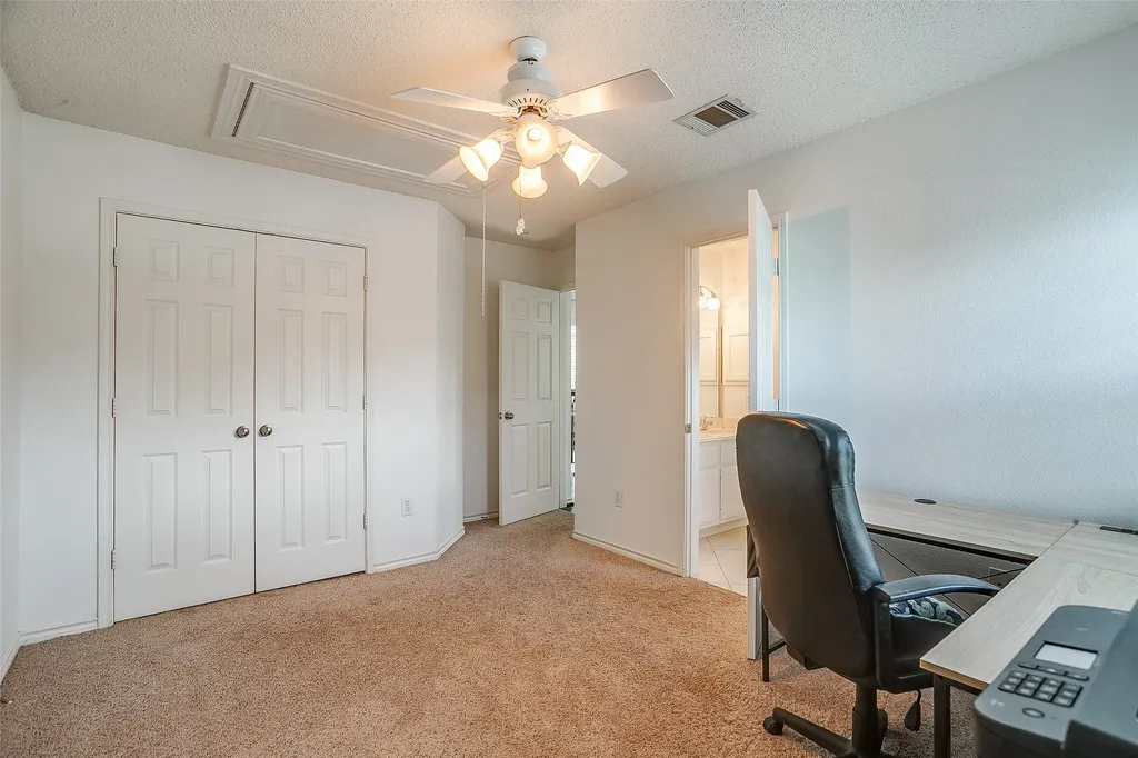 2800 Rosecliff Terrace Grapevine TX 76051
