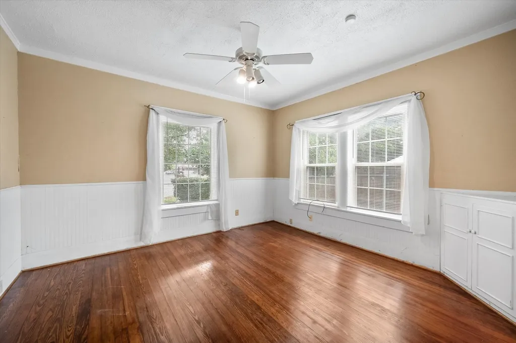 1501 Sycamore Corsicana TX 75110