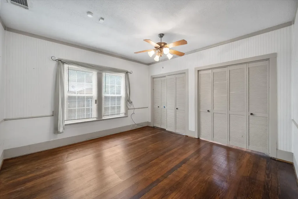 1501 Sycamore Corsicana TX 75110