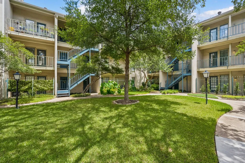 3105 San Jacinto Street Dallas TX 75204