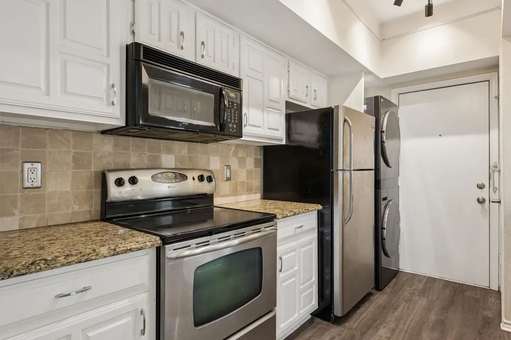 3105 San Jacinto Street Dallas TX 75204