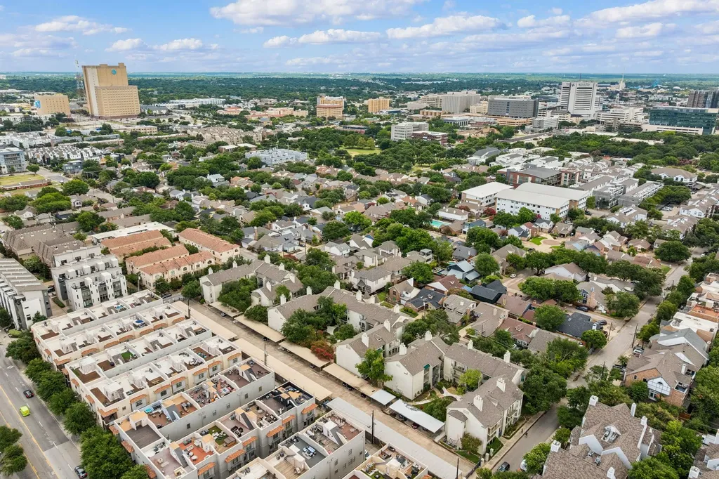 3105 San Jacinto Street Dallas TX 75204