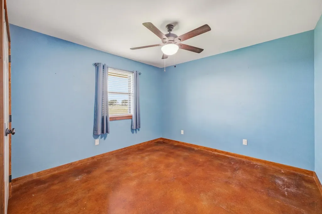 341 Wesley Chapel Road Jacksboro TX 76458
