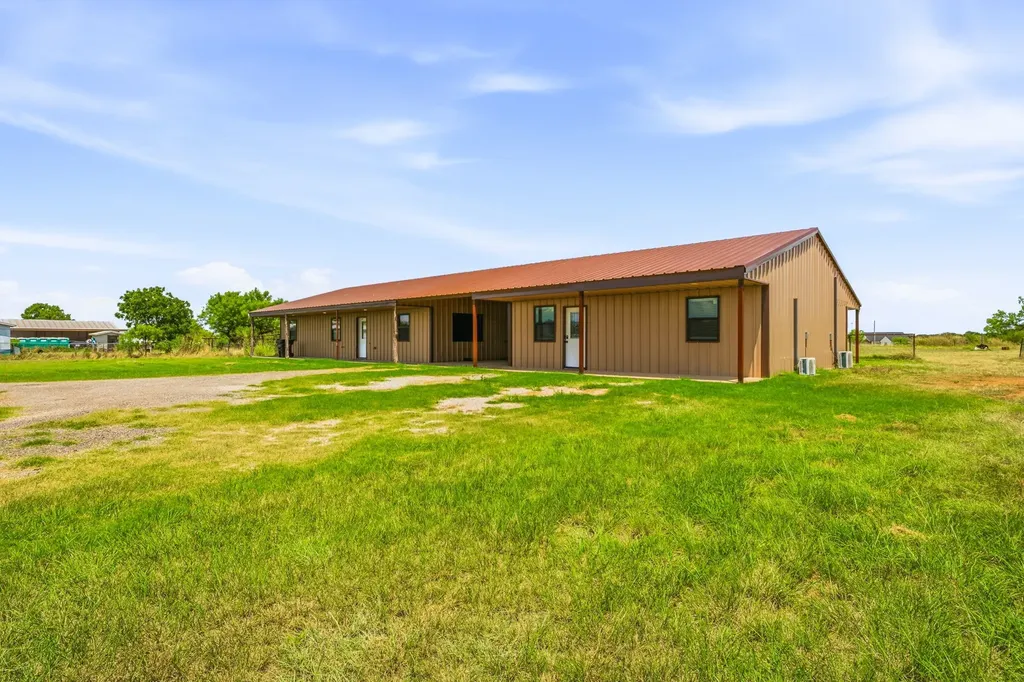 341 Wesley Chapel Road Jacksboro TX 76458