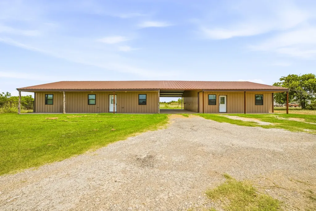 341 Wesley Chapel Road Jacksboro TX 76458
