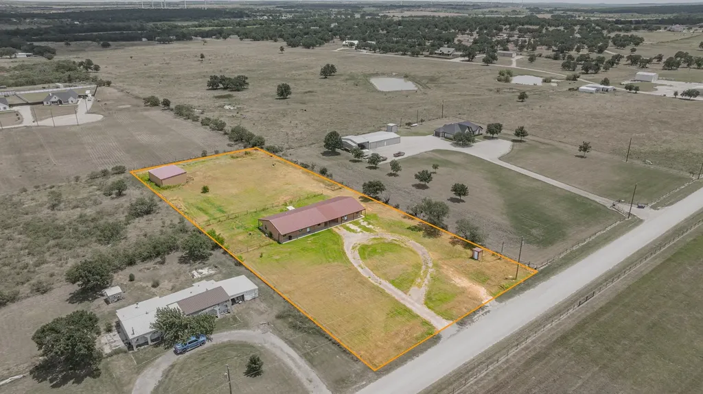 341 Wesley Chapel Road Jacksboro TX 76458