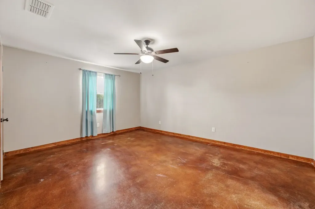 341 Wesley Chapel Road Jacksboro TX 76458