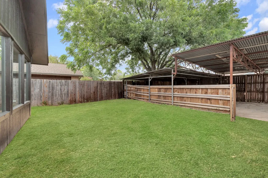 1338 Beechwood Drive Lewisville TX 75067
