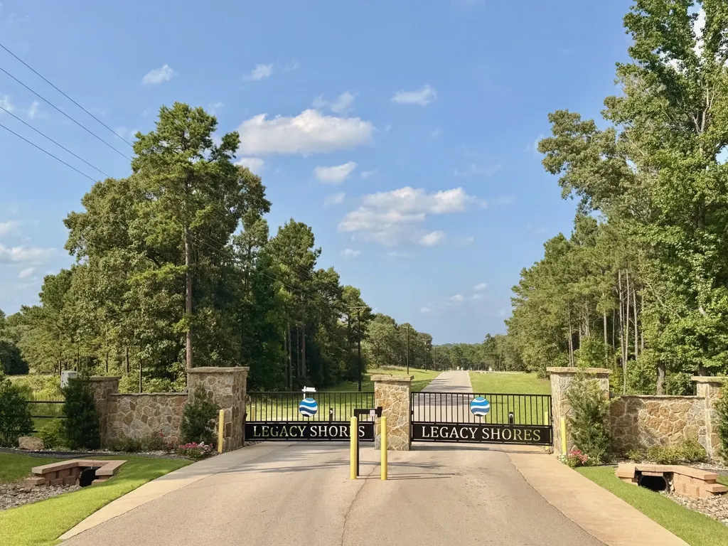 3234 Shadow Pine Drive Larue TX 75770