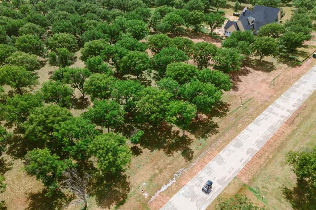 2161 E Landings N Granbury TX 76049