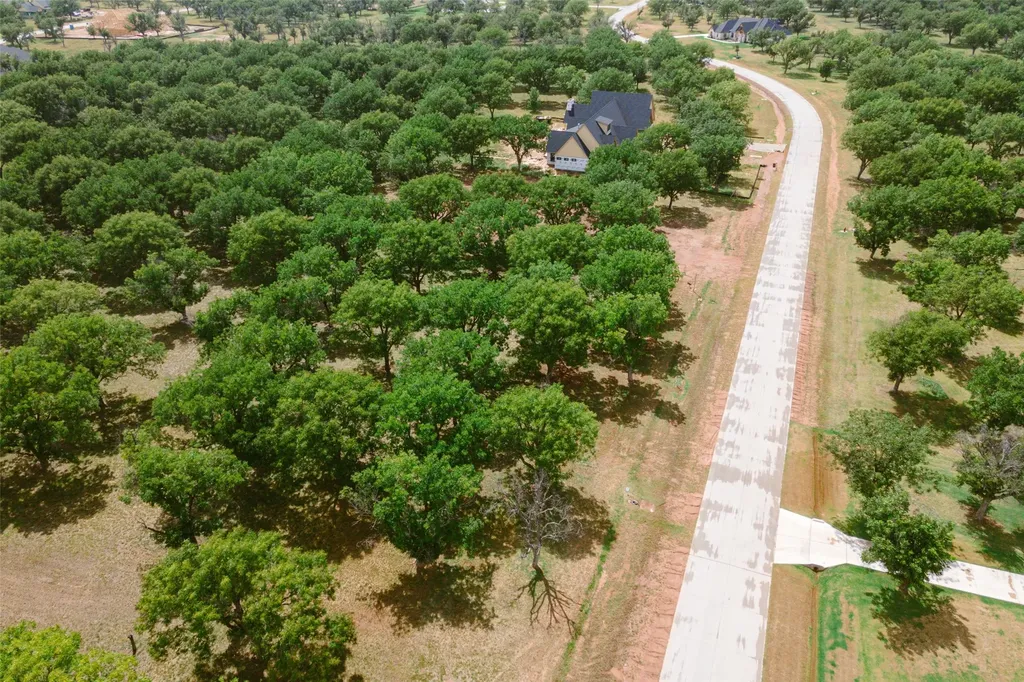 2161 E Landings N Granbury TX 76049
