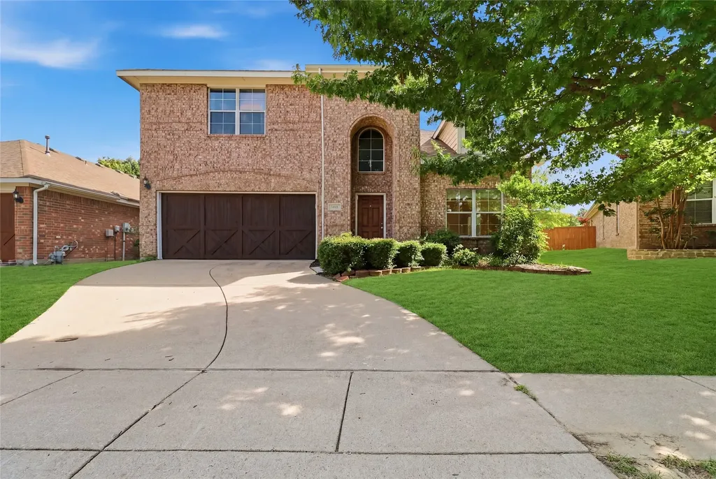 2004 Shannon Drive Mckinney TX 75072