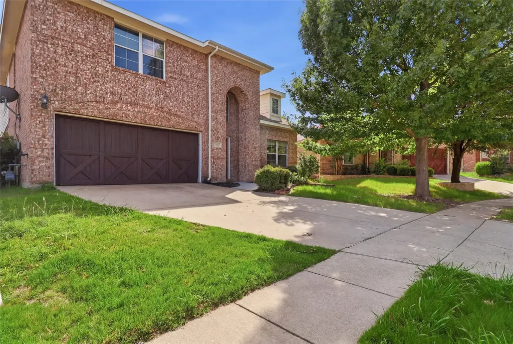 2004 Shannon Drive Mckinney TX 75072