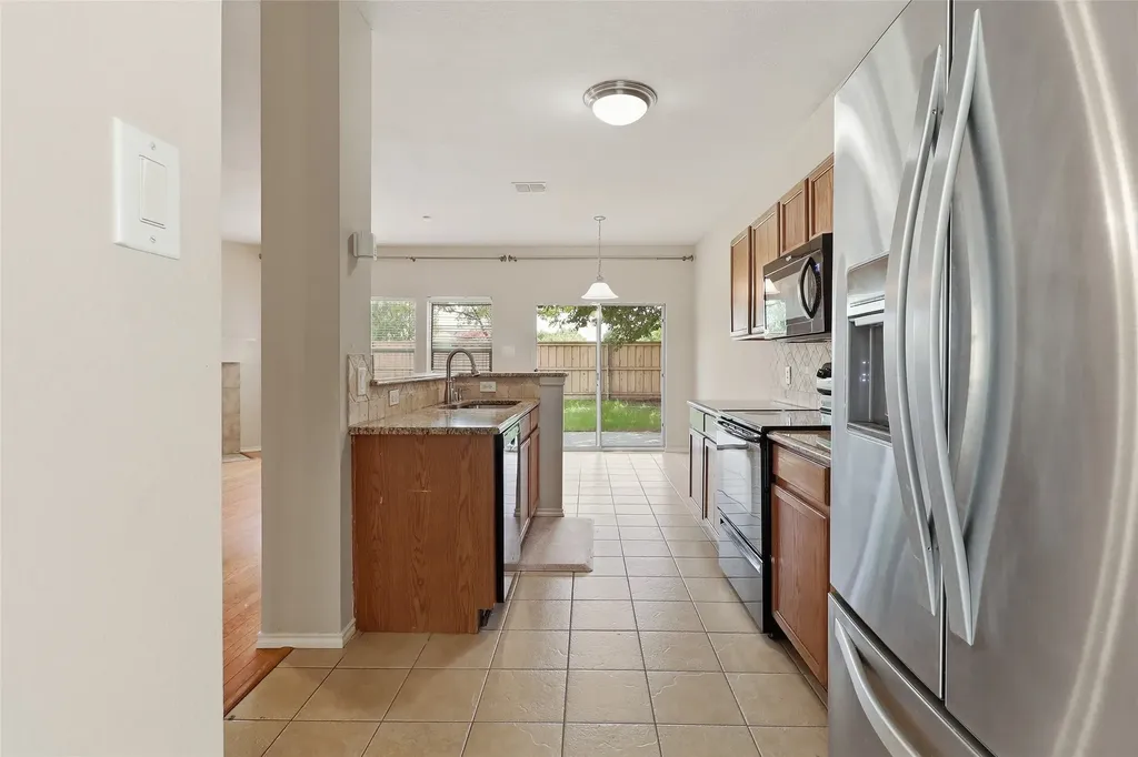 2004 Shannon Drive Mckinney TX 75072