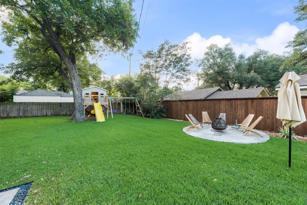 3016 6th Avenue Fort Worth TX 76110
