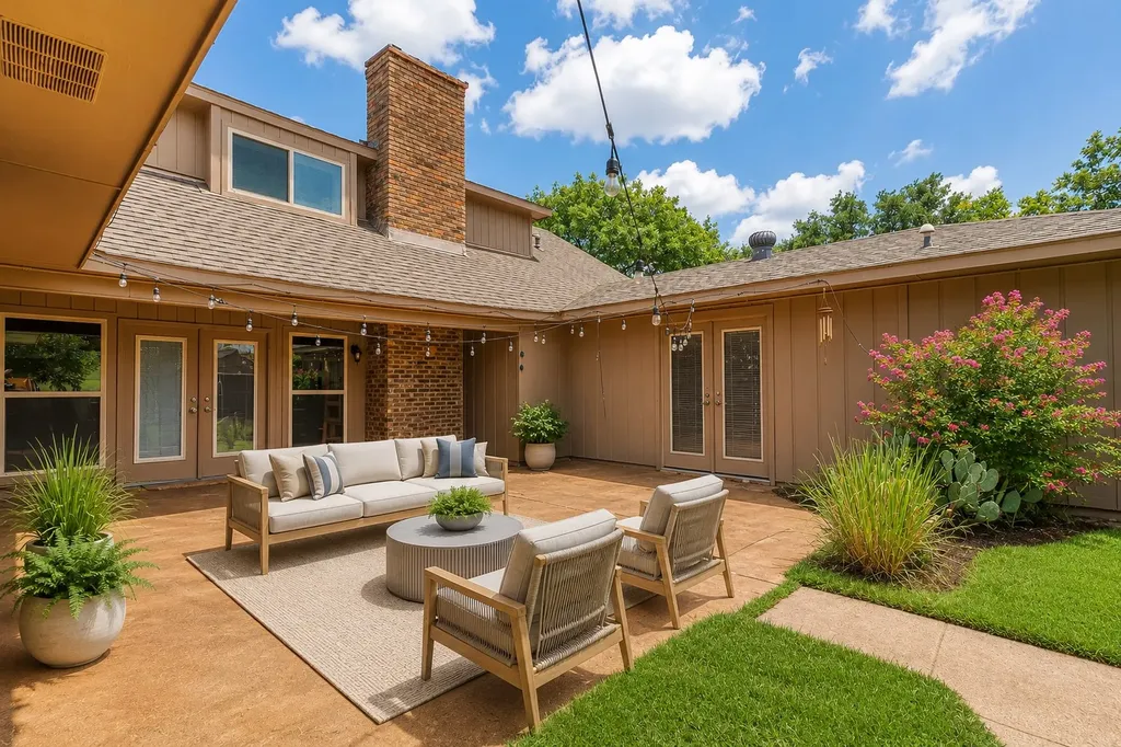 1433 Lincoln Place Carrollton TX 75006