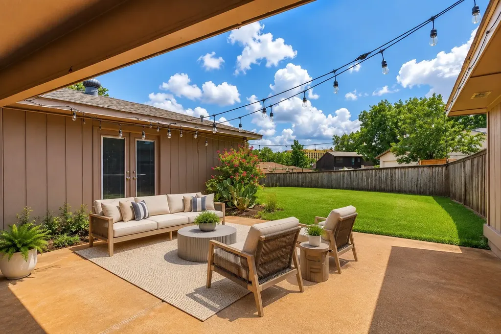 1433 Lincoln Place Carrollton TX 75006