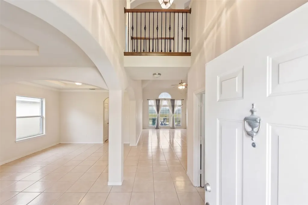 5912 Saddleridge Court Grand Prairie TX 75052