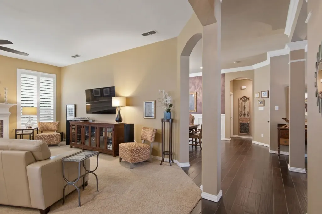 2702 Pinehurst Drive Grapevine TX 76051