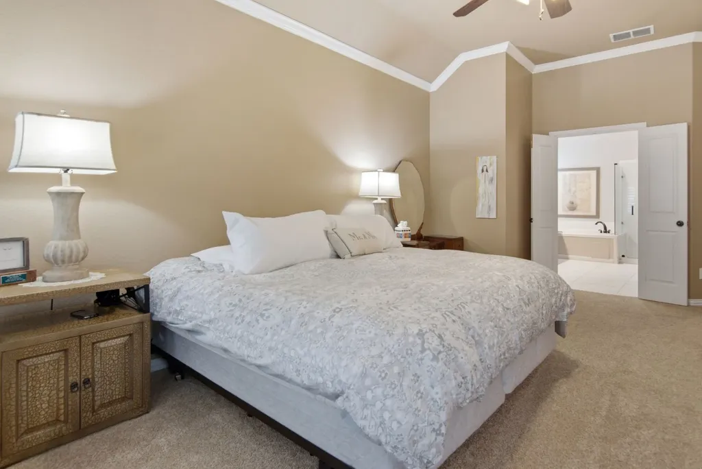 2702 Pinehurst Drive Grapevine TX 76051