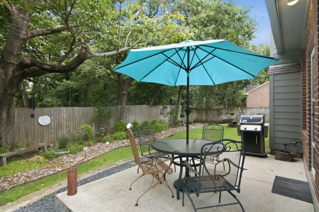 2702 Pinehurst Drive Grapevine TX 76051
