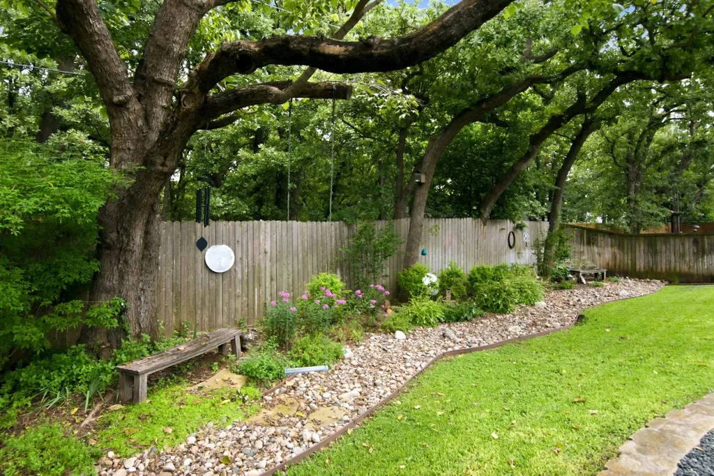 2702 Pinehurst Drive Grapevine TX 76051