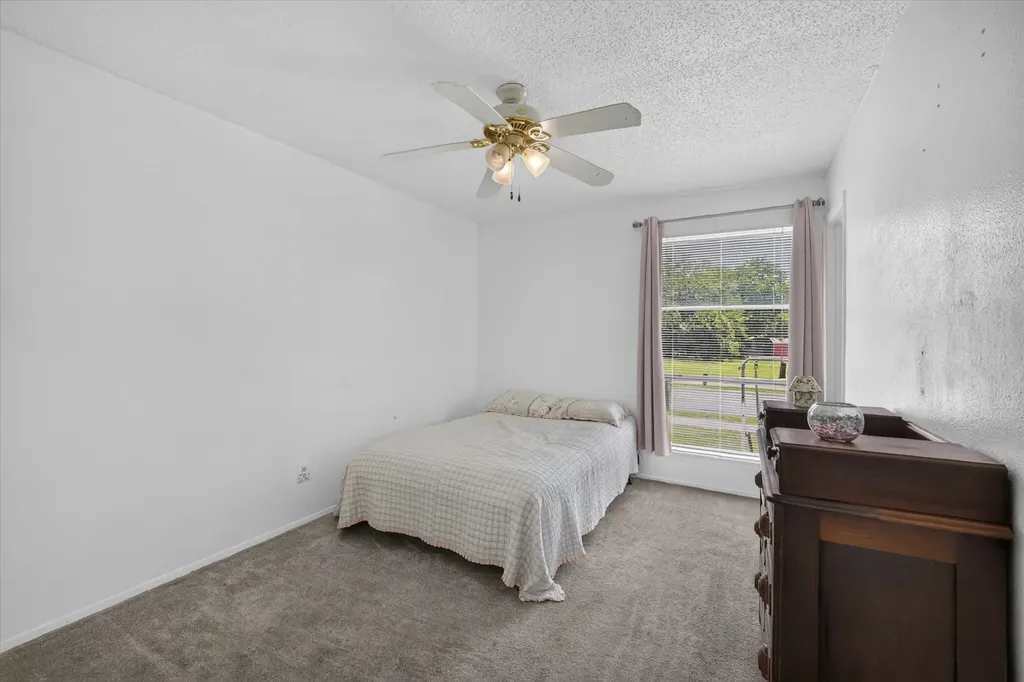 14413 Horseshoe Trail Balch Springs TX 75180