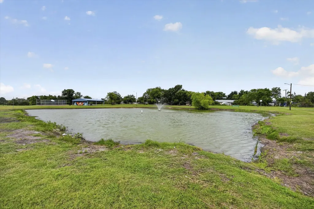 14413 Horseshoe Trail Balch Springs TX 75180