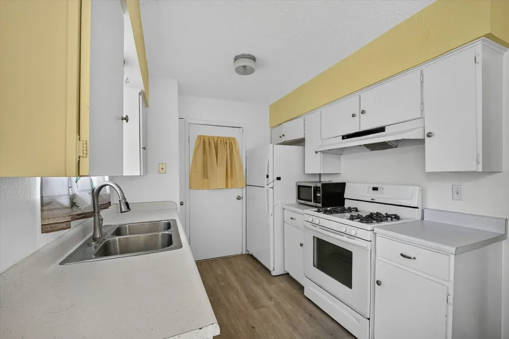 14413 Horseshoe Trail Balch Springs TX 75180