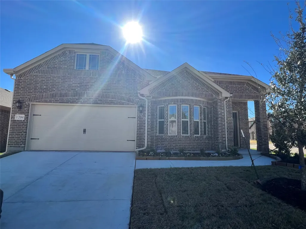 1204 Sumner Street Aubrey TX 76227