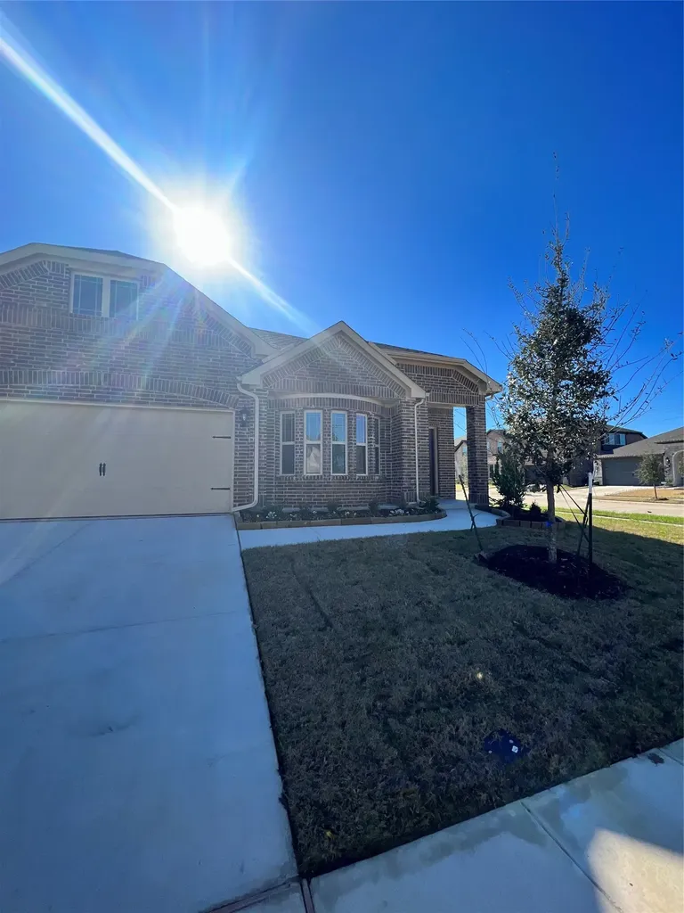1204 Sumner Street Aubrey TX 76227