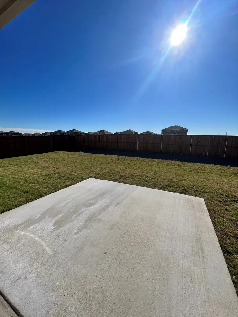 1204 Sumner Street Aubrey TX 76227