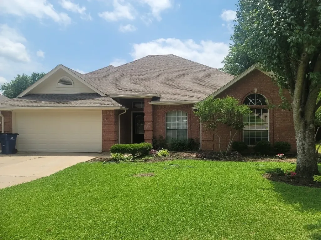611 Linda Drive Burleson TX 76028