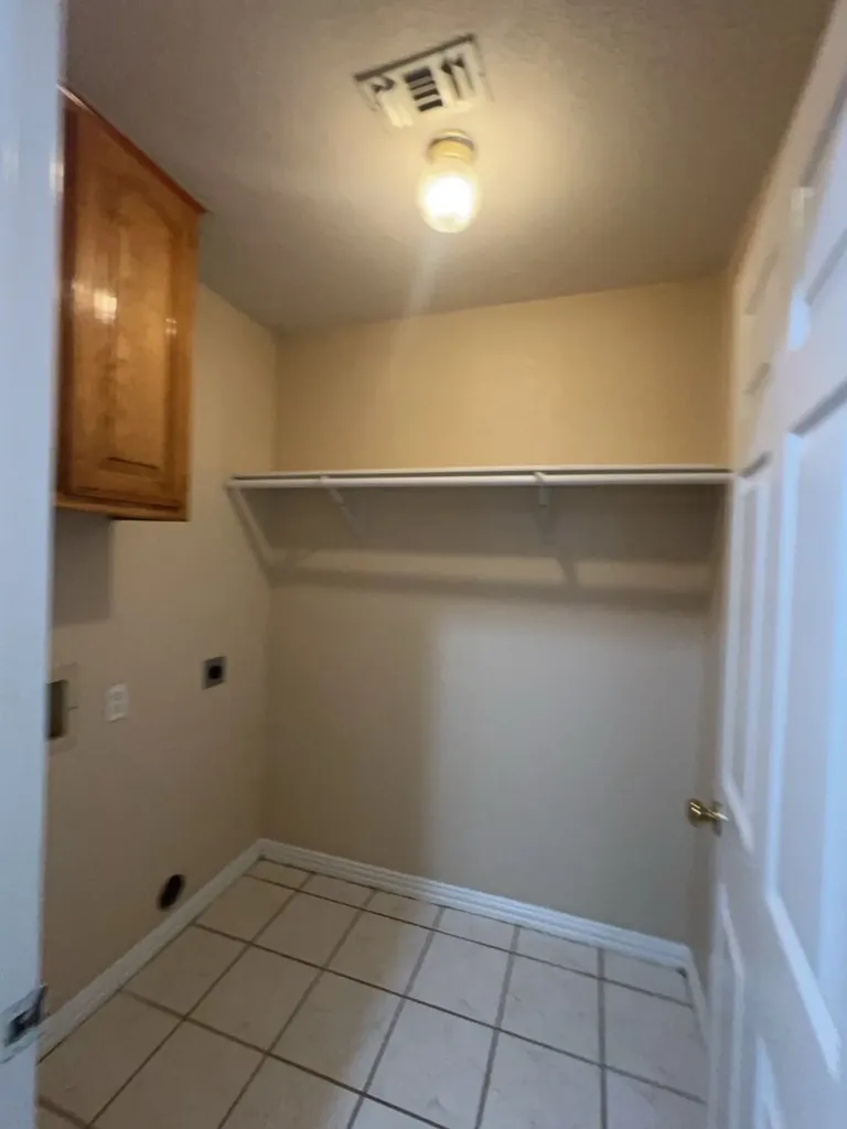 611 Linda Drive Burleson TX 76028