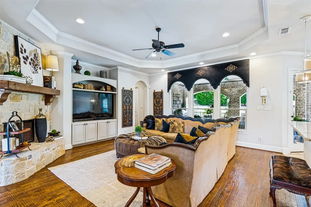 121 Brentwood Drive Heath TX 75032
