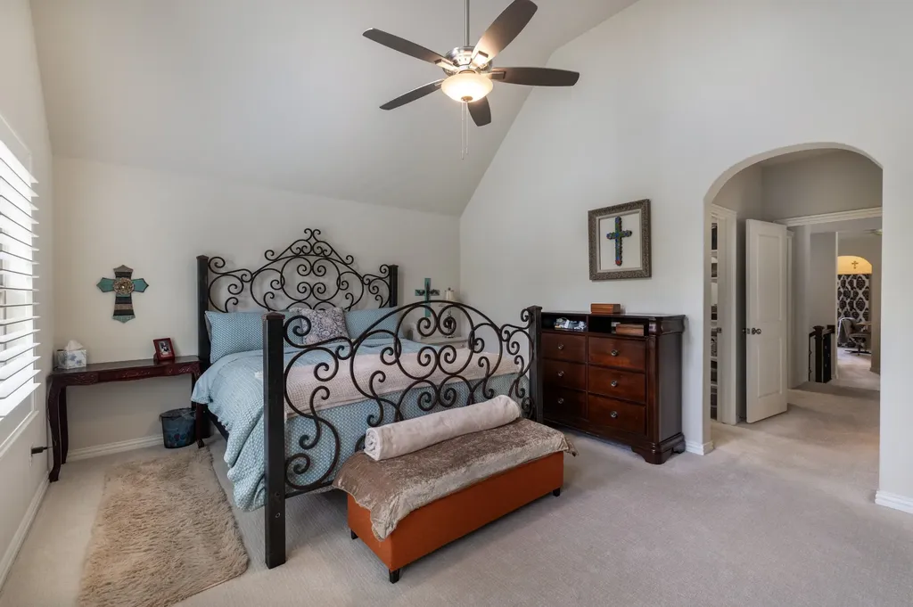 1207 Harris Hawk Way Arlington TX 76005
