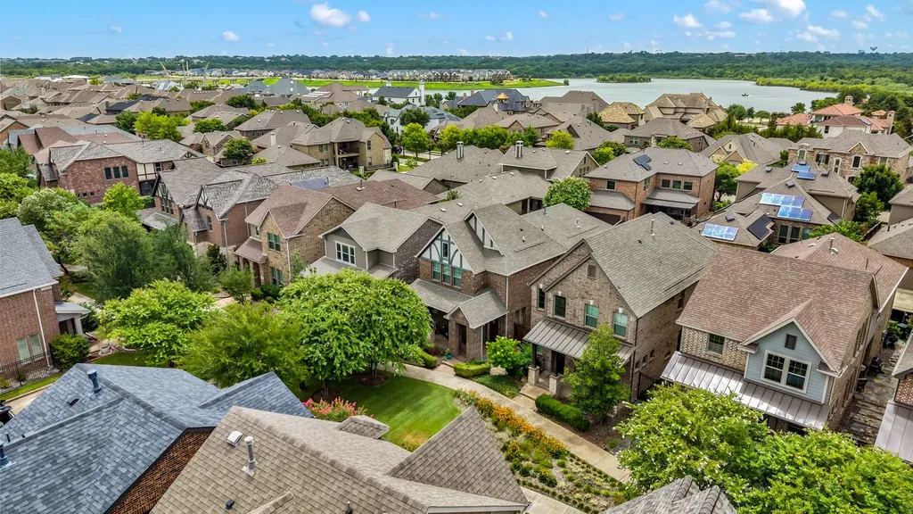 1207 Harris Hawk Way Arlington TX 76005