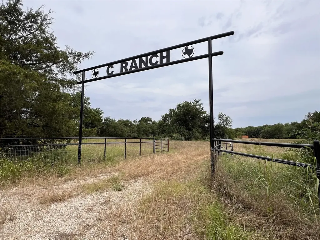 279 W Fm-71 Sulphur Springs TX 75482