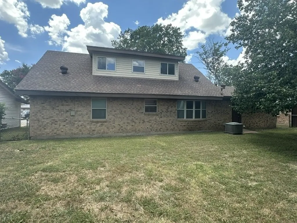 245 Pimlico Way Saginaw TX 76179