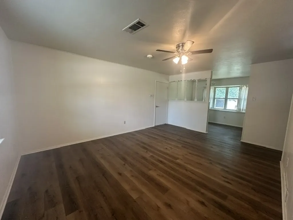 245 Pimlico Way Saginaw TX 76179