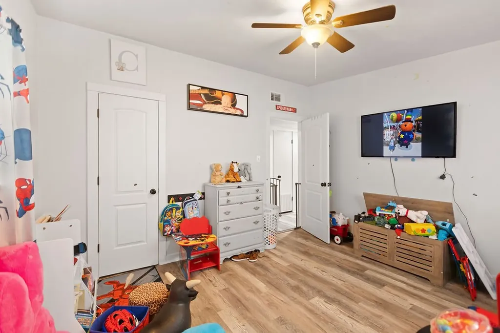 801 Oak Street Bonham TX 75418