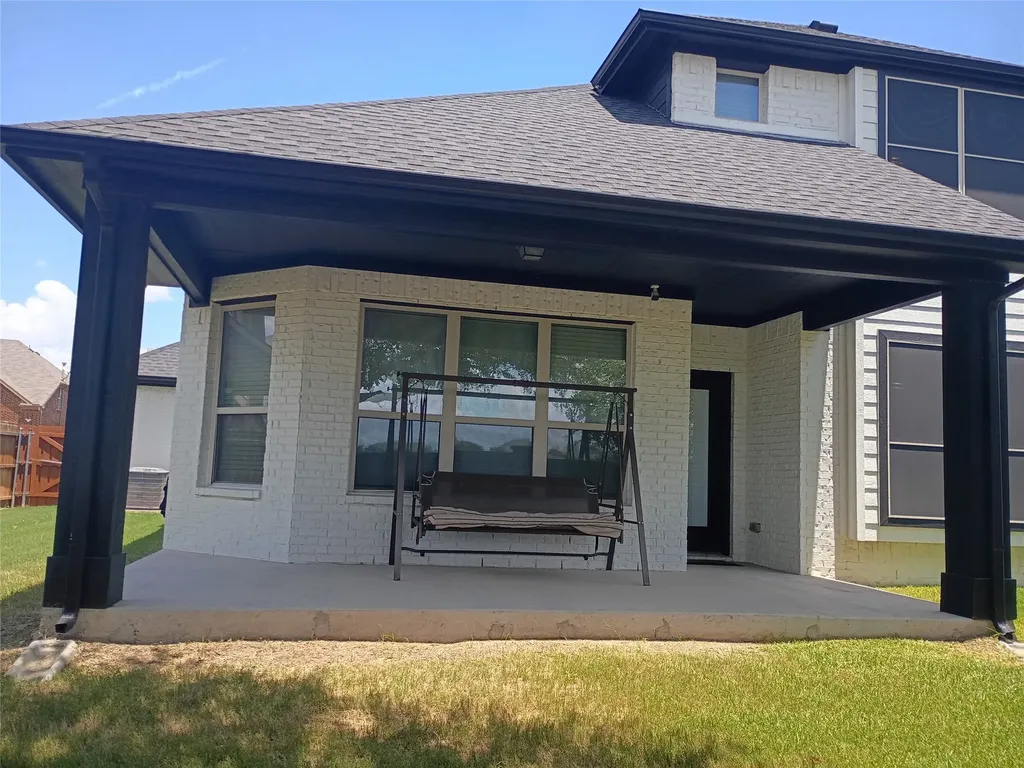 2311 Tawny Owl Road Grand Prairie TX 75052