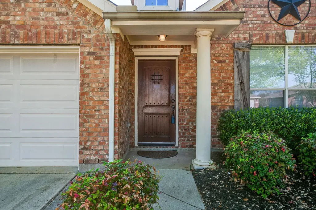 1349 Barrel Run Fort Worth TX 76052