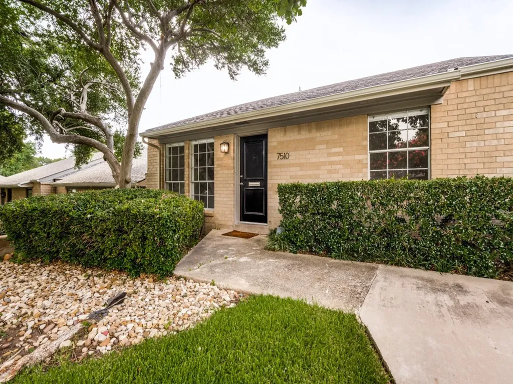 7510 Pebblestone Drive Dallas TX 75230