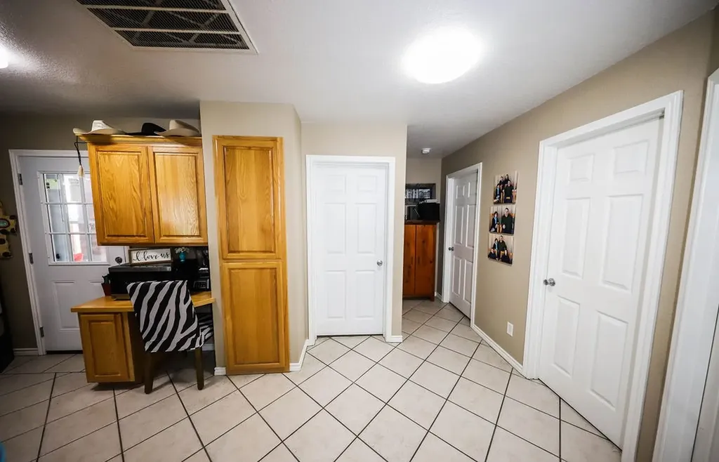 575 Hilltop Street Baird TX 79504