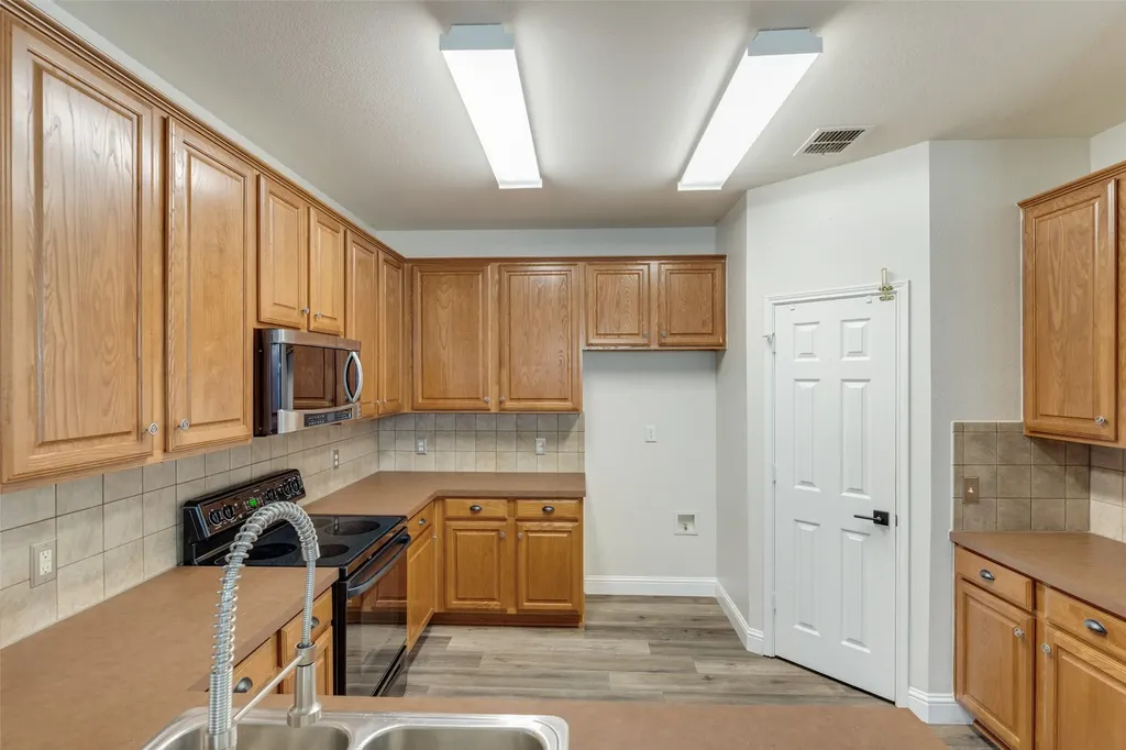 2309 Sheldon Drive Mckinney TX 75072