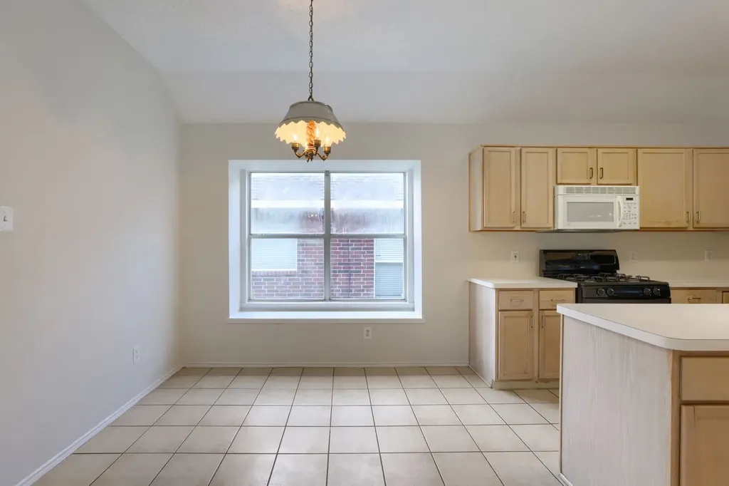 1626 Arbor Creek Drive Garland TX 75040