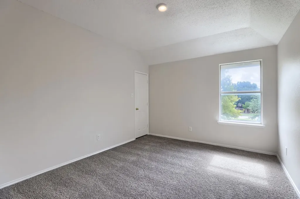 1626 Arbor Creek Drive Garland TX 75040