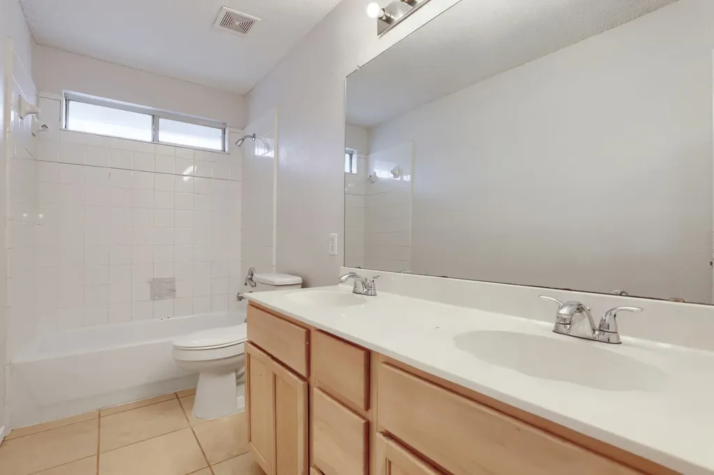 1626 Arbor Creek Drive Garland TX 75040