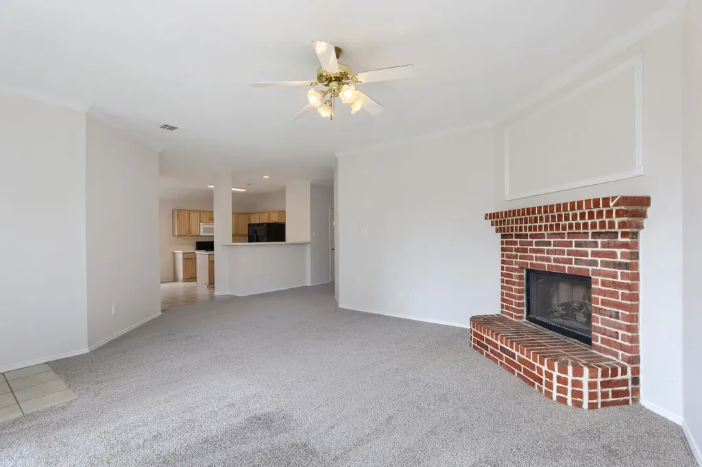 1626 Arbor Creek Drive Garland TX 75040